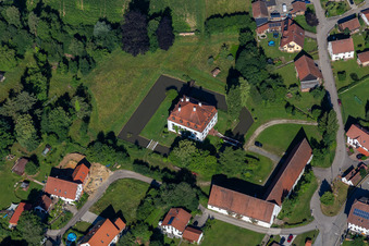 Weihenstephan Schloss in Hohenthann im Bundesland Bayern, Deutschland