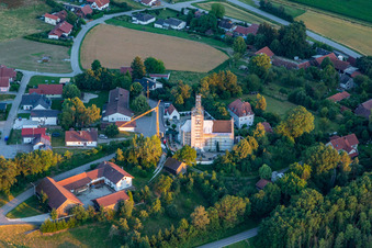 Pfarrkirche St. Martin, Martinsbuch in Mengkofen im Bundesland Bayern, Deutschland