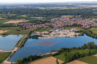 Schwimmende PV-Anlage in Leimersheim im Bundesland Rheinland-Pfalz, Deutschland