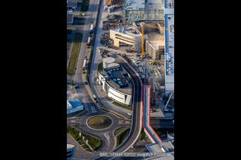 SEW-EURODRIVE GmbH & Co KG – Fertigungswerk und SCC Mechanik/Mechatronik im Ortsteil Graben in Graben-Neudorf im Bundesland Baden-Württemberg, Deutschland aus der Vogelperspektive