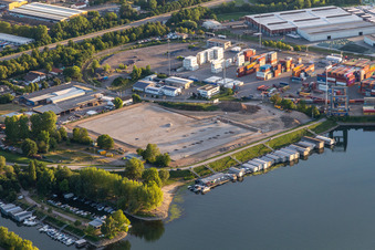 DP World Germersheim GmbH & Co. KG am Rheinhafen Germersheim im Bundesland Rheinland-Pfalz, Deutschland
