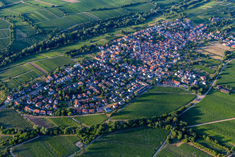 Ortsteil Arzheim in Landau in der Pfalz im Bundesland Rheinland-Pfalz, Deutschland von einer Drohne aus