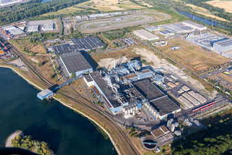 Schrägluftbild von Papierfabrik Palm GmbH & Co. KG | Werk Wörth am Rhein im Bundesland Rheinland-Pfalz, Deutschland