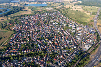Drohnenaufname von Ortsteil Maximiliansau in Wörth am Rhein im Bundesland Rheinland-Pfalz, Deutschland