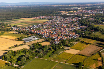 Luftaufnahme von Ortsteil Sondernheim in Germersheim im Bundesland Rheinland-Pfalz, Deutschland
