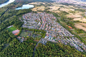 Ortsteil Neuburgweier in Rheinstetten im Bundesland Baden-Württemberg, Deutschland