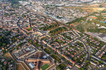 Justizvollzugsanstalt Bruchsal im Bundesland Baden-Württemberg, Deutschland von oben