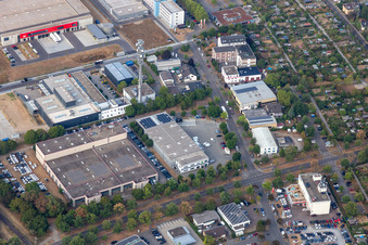 WM SE – WM Fahrzeugteile im Ortsteil Knielingen in Karlsruhe im Bundesland Baden-Württemberg, Deutschland