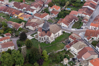 Kirche in Poissons im Bundesland Haute-Marne, Frankreich