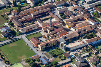 Piazza Trento in Ripalta Guerina im Bundesland Cremona, Italien