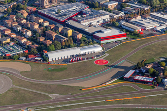 Formel 1 Rennstrecke von Ferrari, Pista di Fiorano, Circuito di Fiorano in Fiorano Modenese im Bundesland Modena, Italien aus der Luft