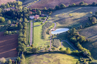 Via Fogliano in Maranello im Bundesland Modena, Italien