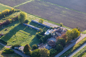 Sant' Agata di Rubiera Unterkuft in alten Eisenbahnwaggons im Bundesland Reggio Emilia, Italien