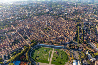 Parco archeologico Novi Ark, Parco PiazzaD'Armi Novisad, Universität Marco Biagi Department of Economics in Modena, Italien