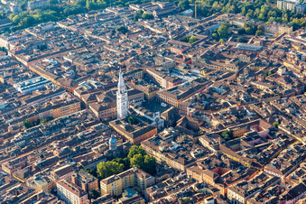 Historische Altstadt in Modena, Italien