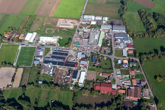 Industriestraße im Ortsteil Billigheim in Billigheim-Ingenheim im Bundesland Rheinland-Pfalz, Deutschland