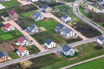 Neubaugebiet K2 in Kandel im Bundesland Rheinland-Pfalz, Deutschland von oben gesehen