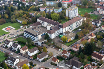 Luftaufnahme von Asklepius Krankenhaus in Kandel im Bundesland Rheinland-Pfalz, Deutschland