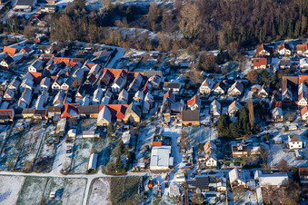 Luftbild von Im Winter bei Schnee in Winden im Bundesland Rheinland-Pfalz, Deutschland