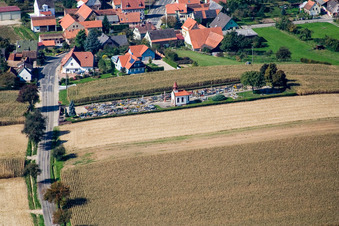 Drohnenaufname von Salmbach im Bundesland Bas-Rhin, Frankreich