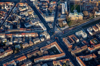 Kriegsstraße x Karlstr im Ortsteil Innenstadt-West in Karlsruhe im Bundesland Baden-Württemberg, Deutschland