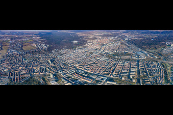 Panorama von Südwesten im Ortsteil Beiertheim-Bulach in Karlsruhe im Bundesland Baden-Württemberg, Deutschland