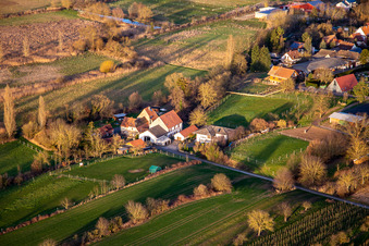 Alte Mühle am Erlenbach in Winden im Bundesland Rheinland-Pfalz, Deutschland