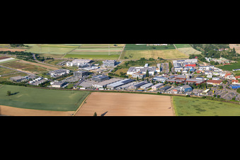 Industriegebiet Nord Panorama in Rülzheim im Bundesland Rheinland-Pfalz, Deutschland