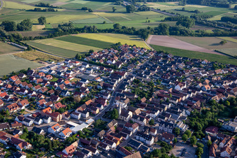 Rülzheimerstr in Kuhardt im Bundesland Rheinland-Pfalz, Deutschland