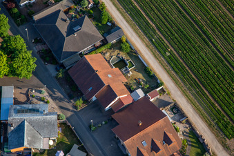 Schrägluftbild von Südring von Westen in Kuhardt im Bundesland Rheinland-Pfalz, Deutschland
