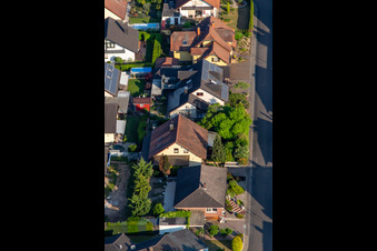 Südring von Westen in Kuhardt im Bundesland Rheinland-Pfalz, Deutschland von der Drohne aus gesehen