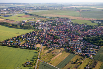 Halberstadt von Südosten im Bundesland Sachsen-Anhalt, Deutschland