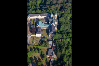 Kloster Huysburg im Ortsteil Röderhof im Bundesland Sachsen-Anhalt, Deutschland aus der Luft