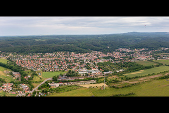 Panorama von Norden im Ortsteil Gernrode in Quedlinburg im Bundesland Sachsen-Anhalt, Deutschland