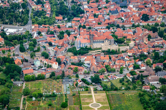 Luftbild von Stiftskirche St. Servatii in Quedlinburg im Bundesland Sachsen-Anhalt, Deutschland