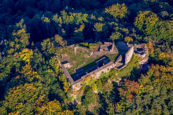 Luftbild von Burgruine Lindelbrunn in Vorderweidenthal im Bundesland Rheinland-Pfalz, Deutschland