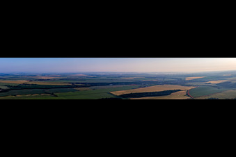 Harzvorland-Panorama im Ortsteil Ermsleben in Falkenstein im Bundesland Sachsen-Anhalt, Deutschland
