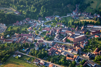 Steinklippe im Ortsteil Stangerode in Arnstein im Bundesland Sachsen-Anhalt, Deutschland