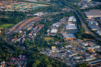 Gewerbegebiet am Bahnhof in Germersheim im Bundesland Rheinland-Pfalz, Deutschland