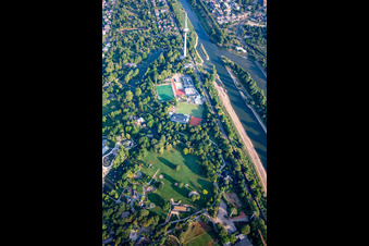 Luftaufnahme von Luisenpark Mannheim mit  Fernmeldeturm Mannheim am Neckar, Teil der Bundesgartenschau 2023 BUGA23 im Ortsteil Oststadt im Bundesland Baden-Württemberg, Deutschland
