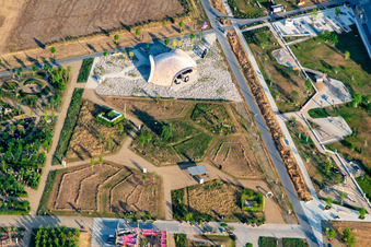 Pavillon der Metropolregion Rhein-Neckar und  Bionischer Holzpavillonauf im Spinelli-Park der Bundesgartenschau Mannheim BUGA 2023 im Ortsteil Käfertal im Bundesland Baden-Württemberg, Deutschland