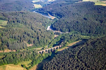 Himbächel-Viadukt im Ortsteil Hetzbach in Oberzent im Bundesland Hessen, Deutschland von oben