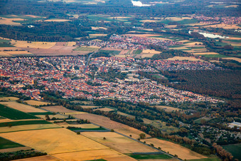 Rülzheim von Nordwesten im Bundesland Rheinland-Pfalz, Deutschland