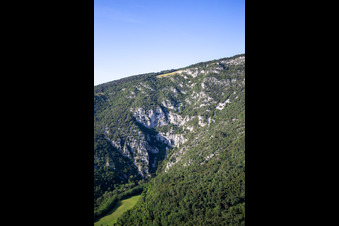 Lijak paragliding takeoff /   Vzletišče jadralnih padalcev Lijak in Nova Gorica, Slowenien