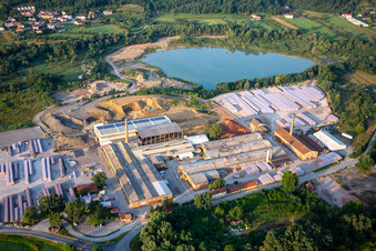 Luftbild von Goriške Opekarne d.d in Renče-Vogrsko, Slowenien