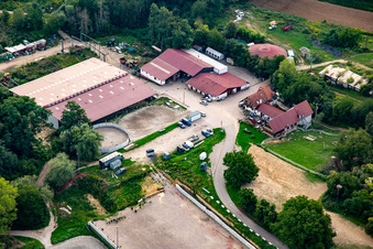 Schrägluftbild von Harras De La Née in Mothern im Bundesland Bas-Rhin, Frankreich