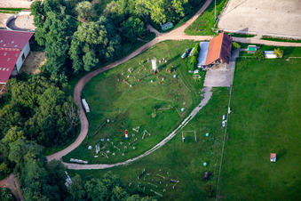 Drohnenaufname von Harras De La Née in Mothern im Bundesland Bas-Rhin, Frankreich