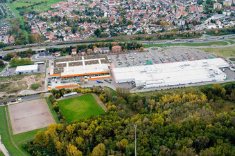 Maximilansau, Maximilian-Center im Ortsteil Maximiliansau in Wörth am Rhein im Bundesland Rheinland-Pfalz, Deutschland