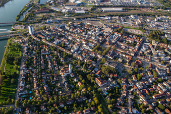 Hermann-Dietrich-Straße in Kehl im Bundesland Baden-Württemberg, Deutschland