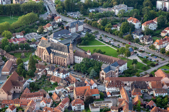Église des Jésuites und Chapelle Notre-Dame de Molsheim am  Jesuiten-Park im Bundesland Bas-Rhin, Frankreich